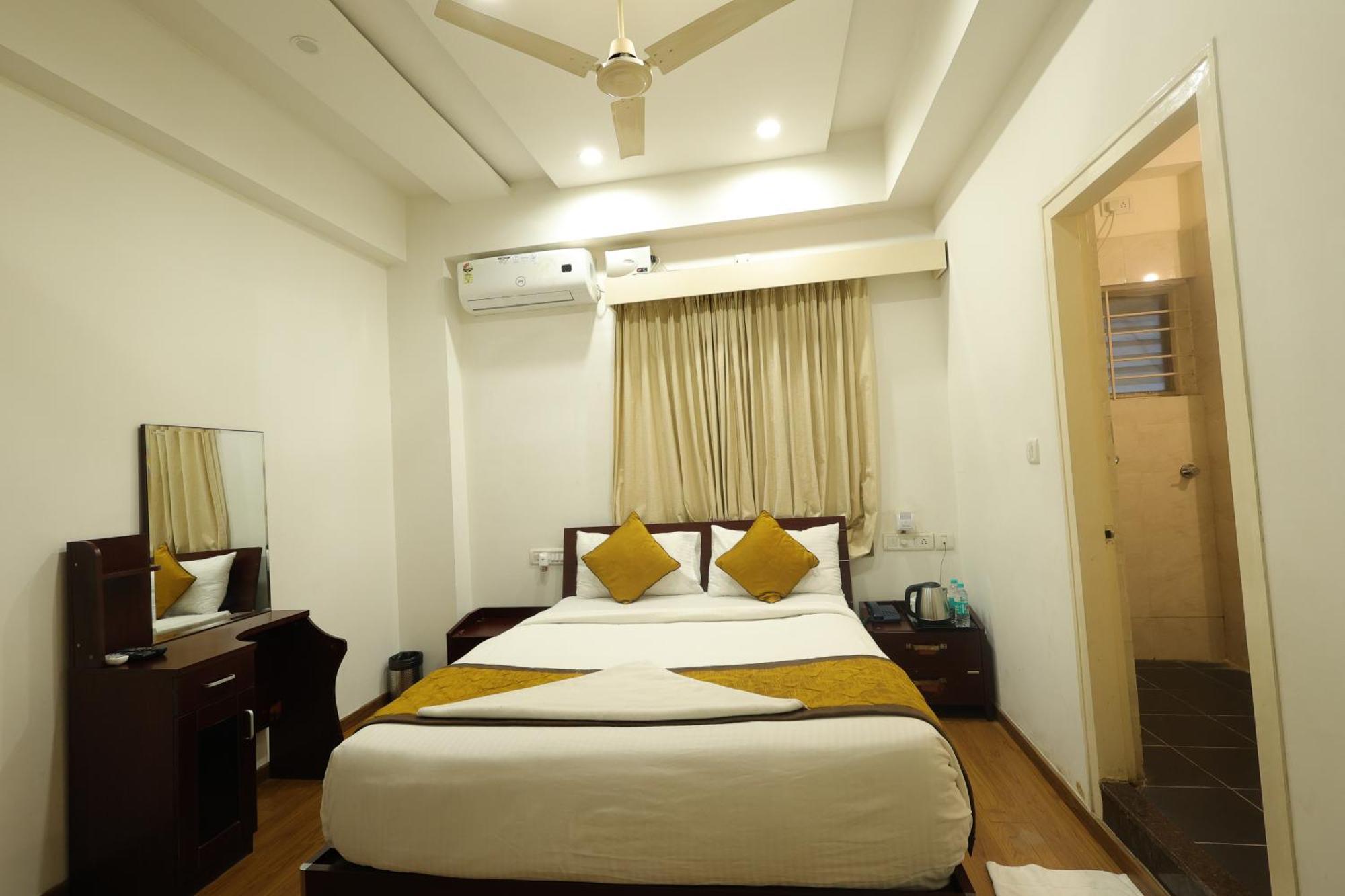 Arcade Inn Suites 班加罗尔 外观 照片